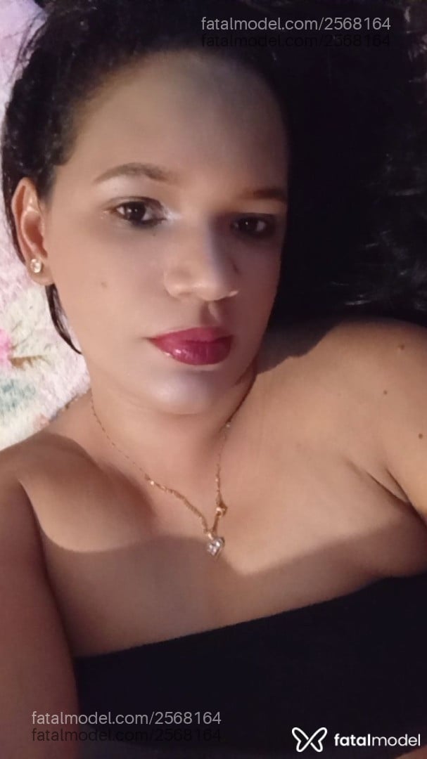 Acompanhante mulher morena (o) de olhos pretos - Kauanne