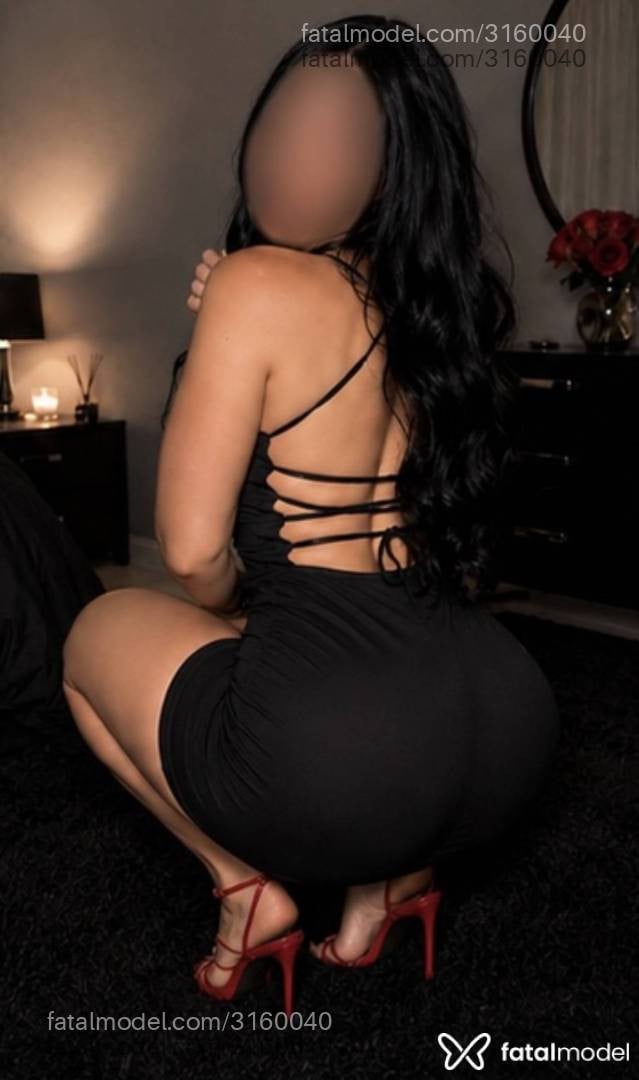 Acompanhante mulher morena (o) de olhos castanhos - Elayla Fontenelle