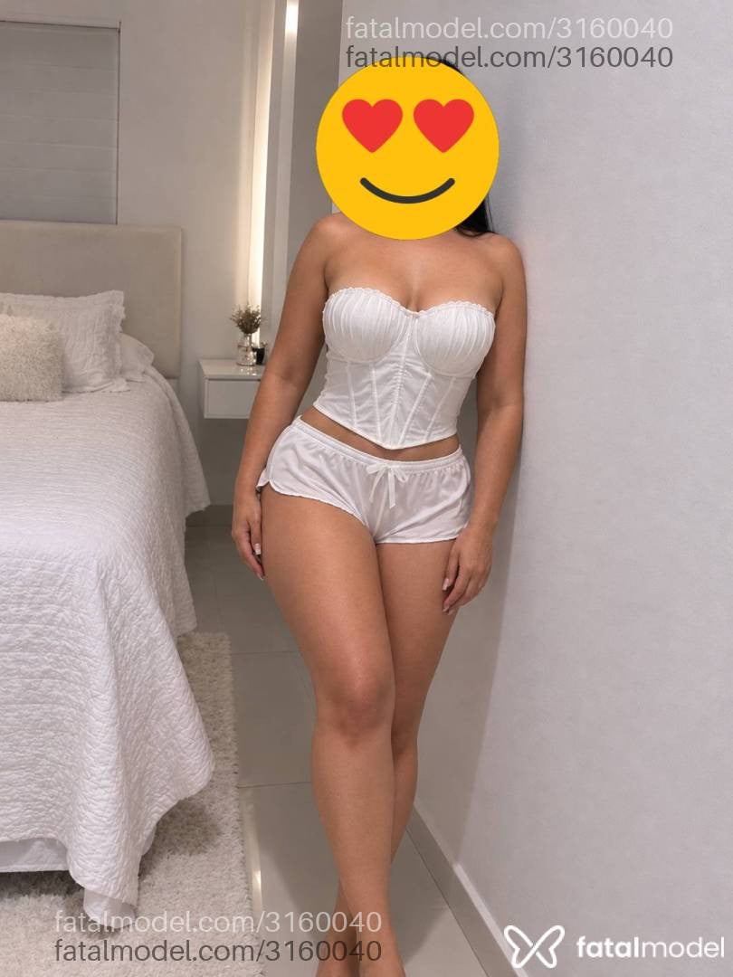 Acompanhante mulher morena (o) de olhos castanhos - Elayla Fontenelle