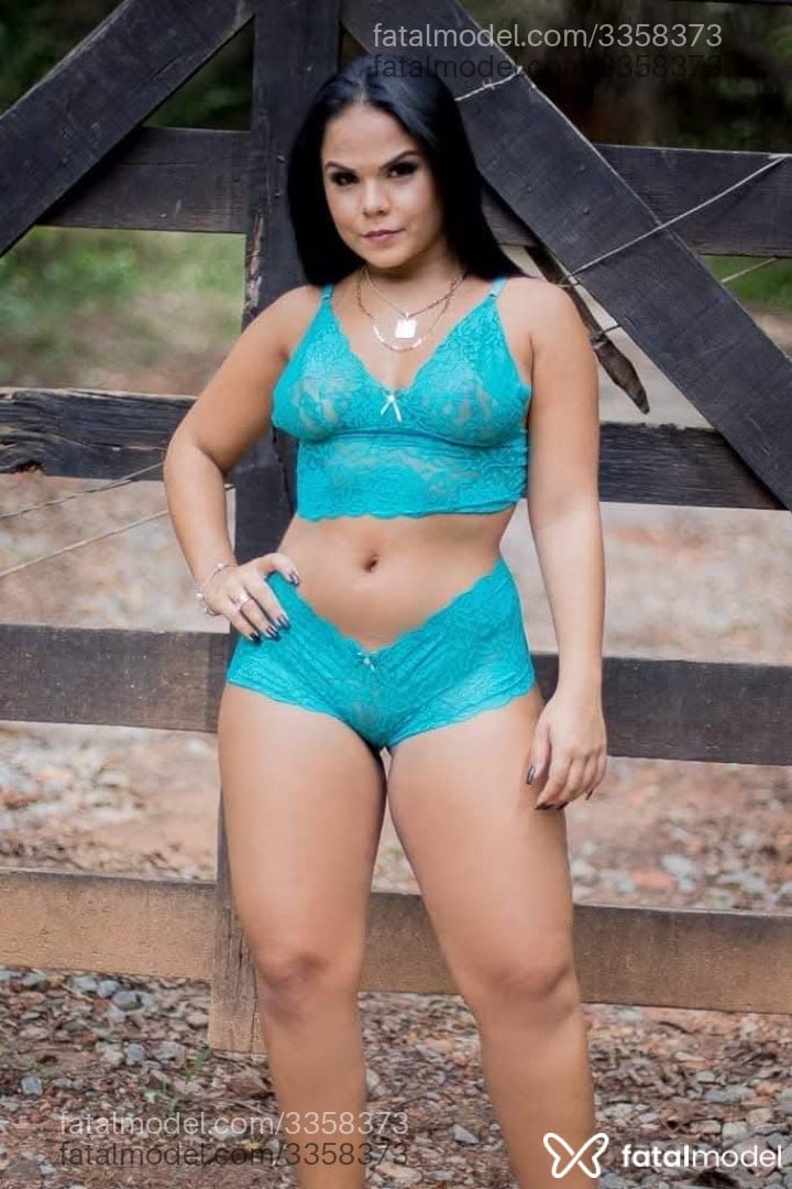 Acompanhante mulher morena (o) de olhos castanhos - Barbara Andrade