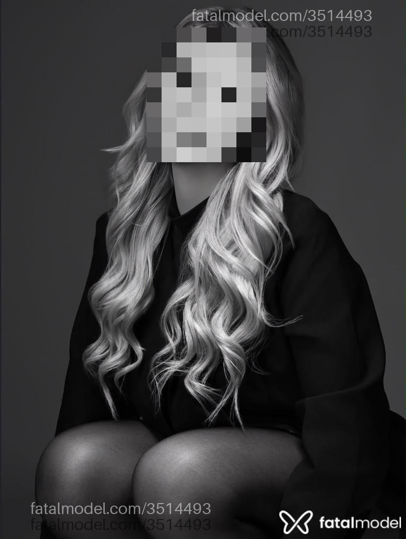 Acompanhante mulher com cabelo castanho de olhos castanhos - Cecília Ricci