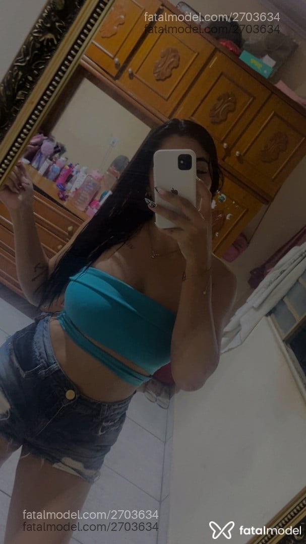 Acompanhante mulher morena (o) de olhos pretos - Sabrina