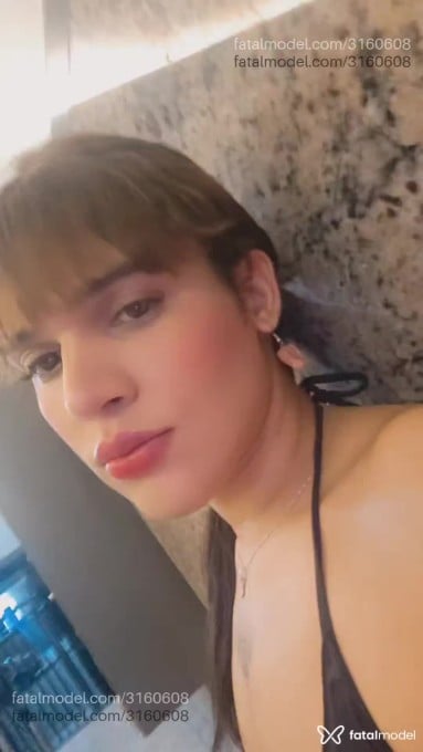 Acompanhante mulher trans com cabelo castanho de olhos castanhos em Rio de Janeiro - Alice