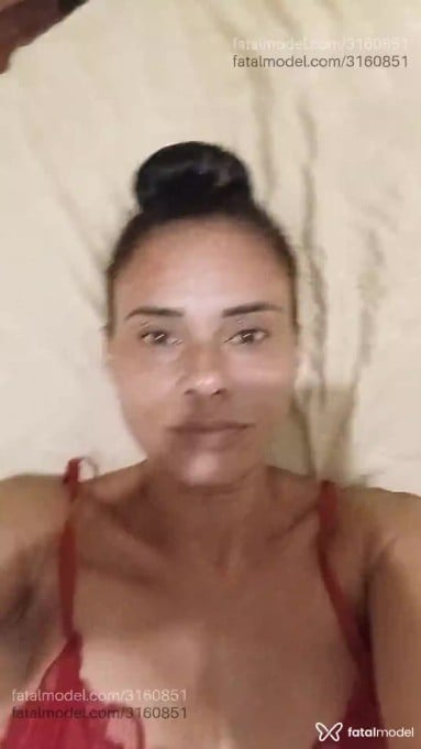 Acompanhante mulher morena (o) de olhos pretos em Porto Alegre - Ttatiana