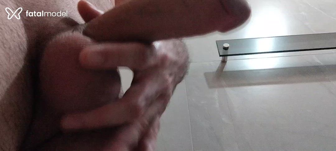 Acompanhante homem com cabelo castanho de olhos castanhos - Drprazer Acompanhante homem com cabelo castanho de olhos castanhos - Drprazer