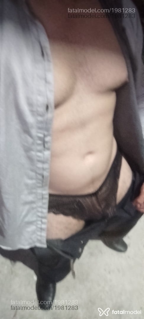 Acompanhante homem com cabelo castanho de olhos mel - Casadodiscreto