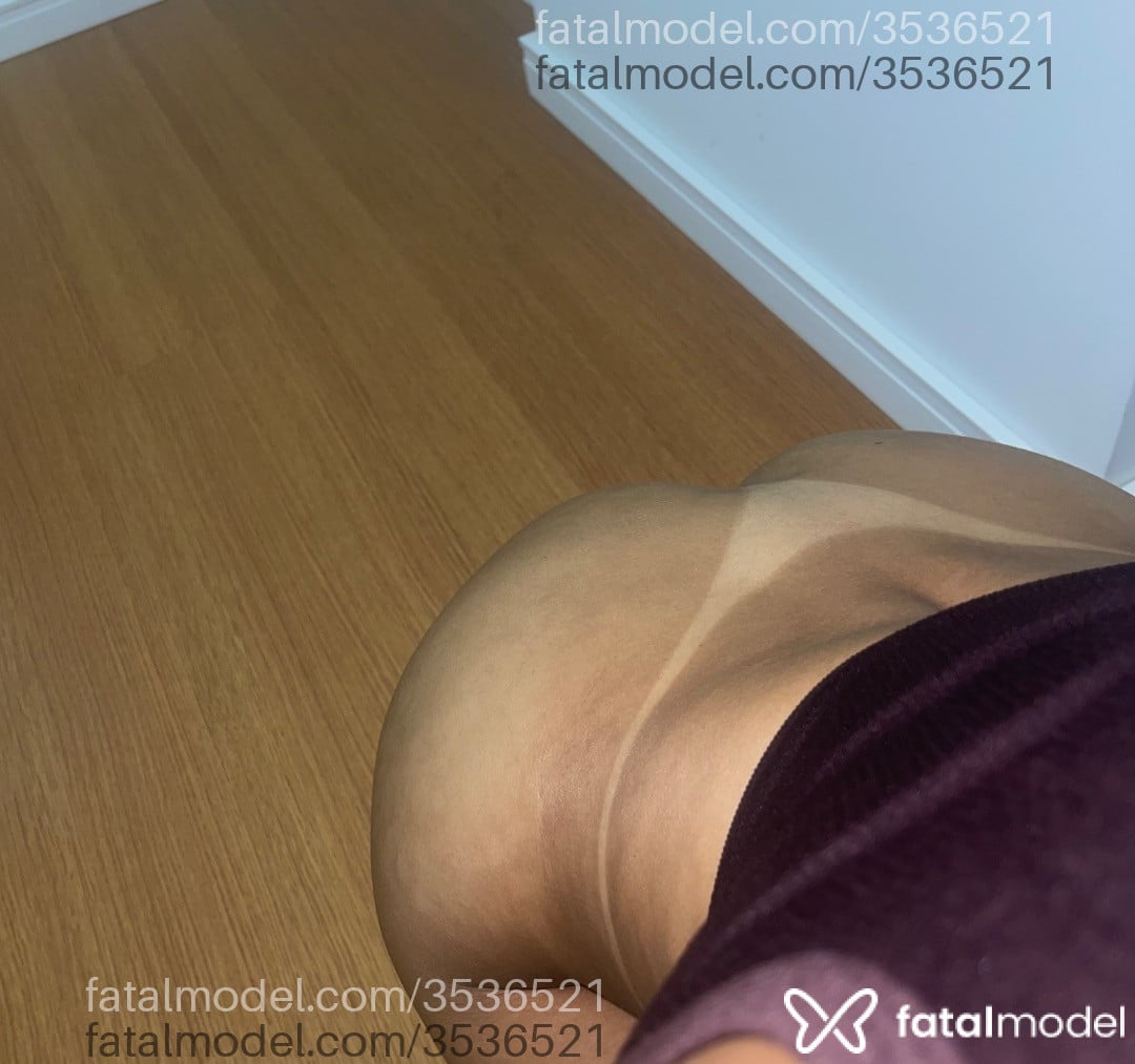 Acompanhante mulher morena (o) de olhos pretos - Kimbely
