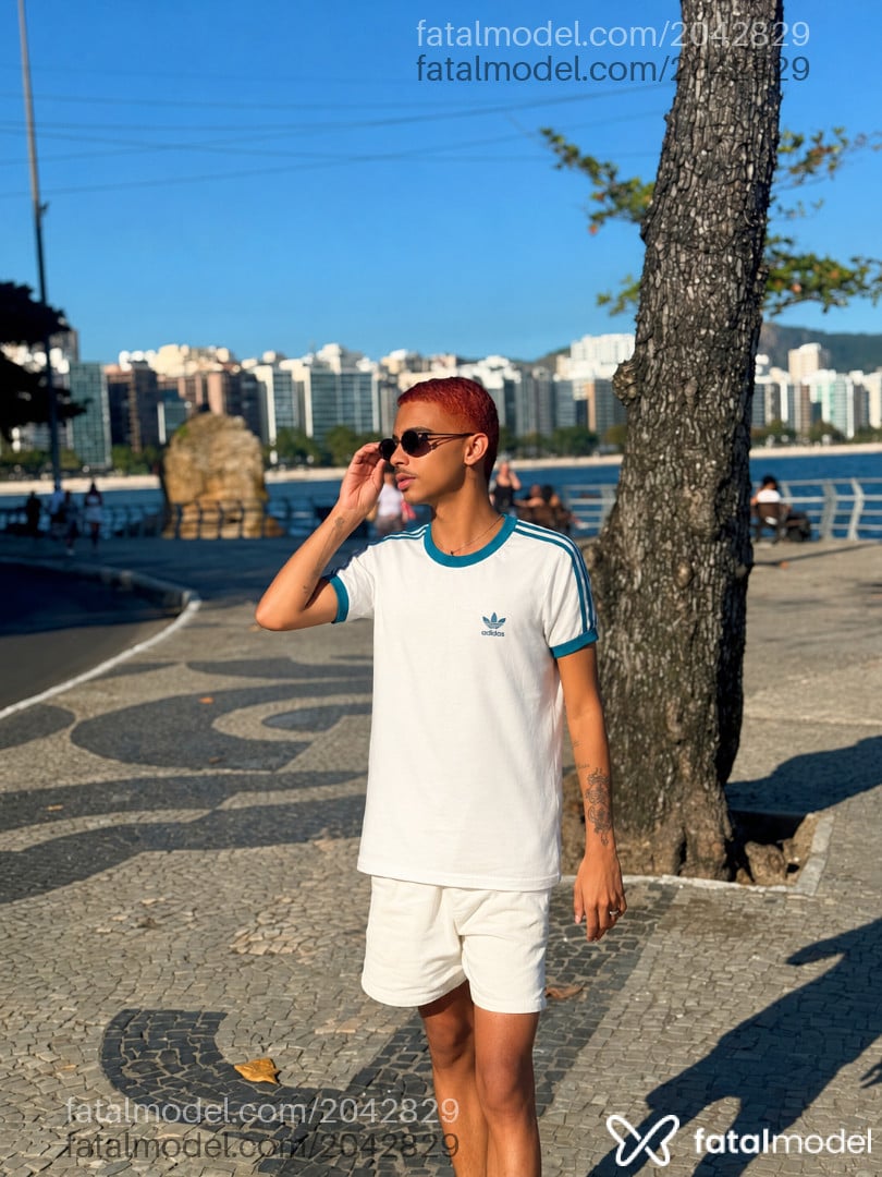 Acompanhante homem ruiva (o) de olhos pretos - Felipe Vega Acompanhante homem ruiva (o) de olhos pretos - Felipe Vega