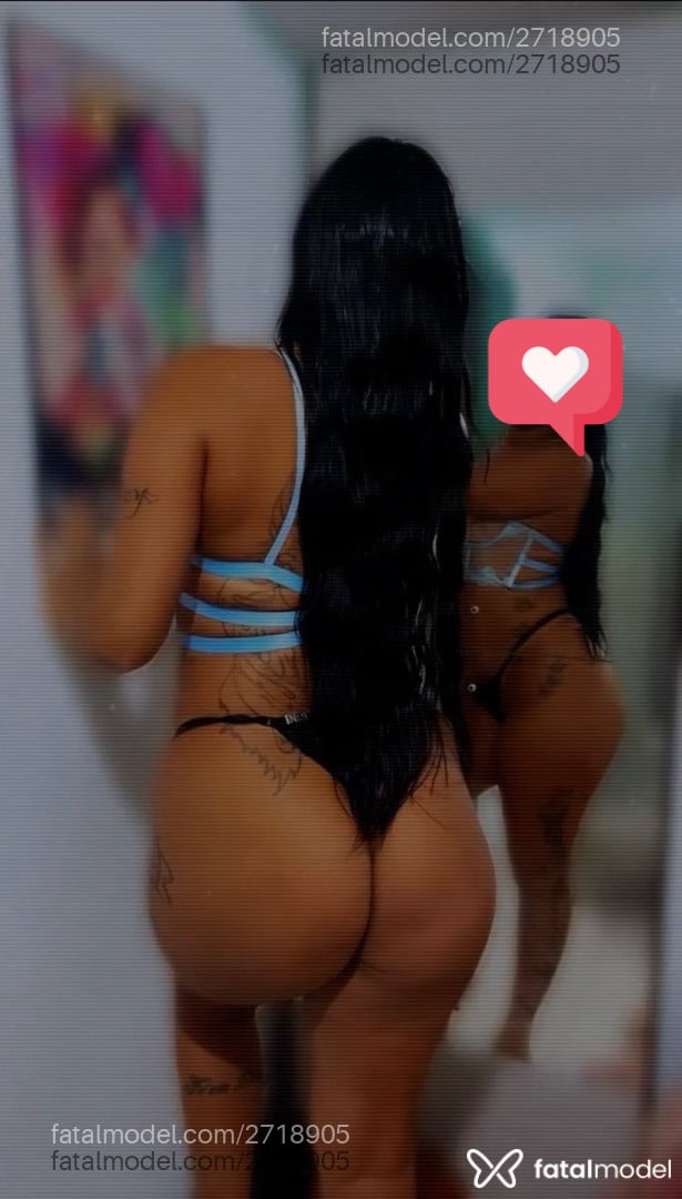 Acompanhante mulher morena (o) de olhos pretos - Morena