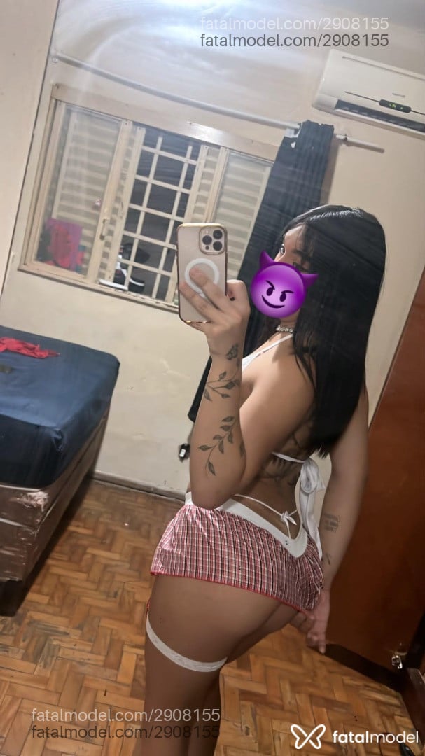 Acompanhante mulher trans morena (o) de olhos pretos - Bruna Gomes