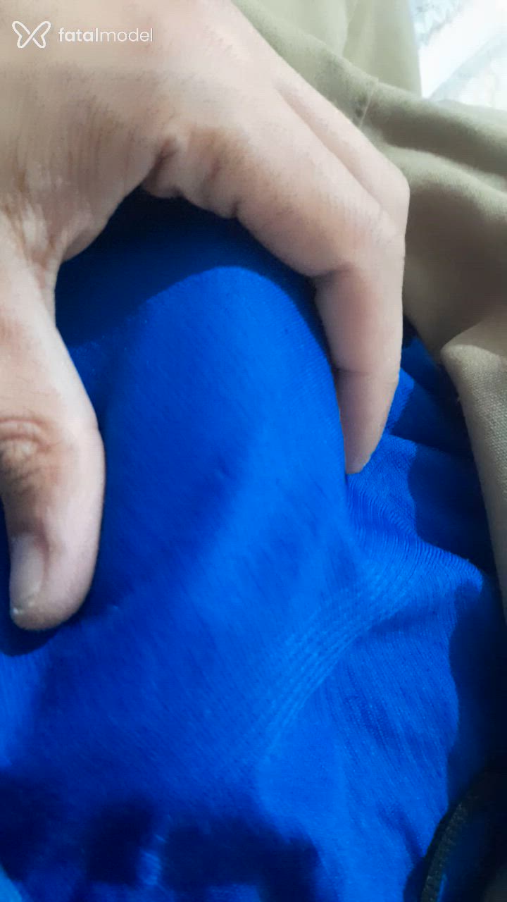 Acompanhante homem com cabelo castanho de olhos castanhos - Zeews
