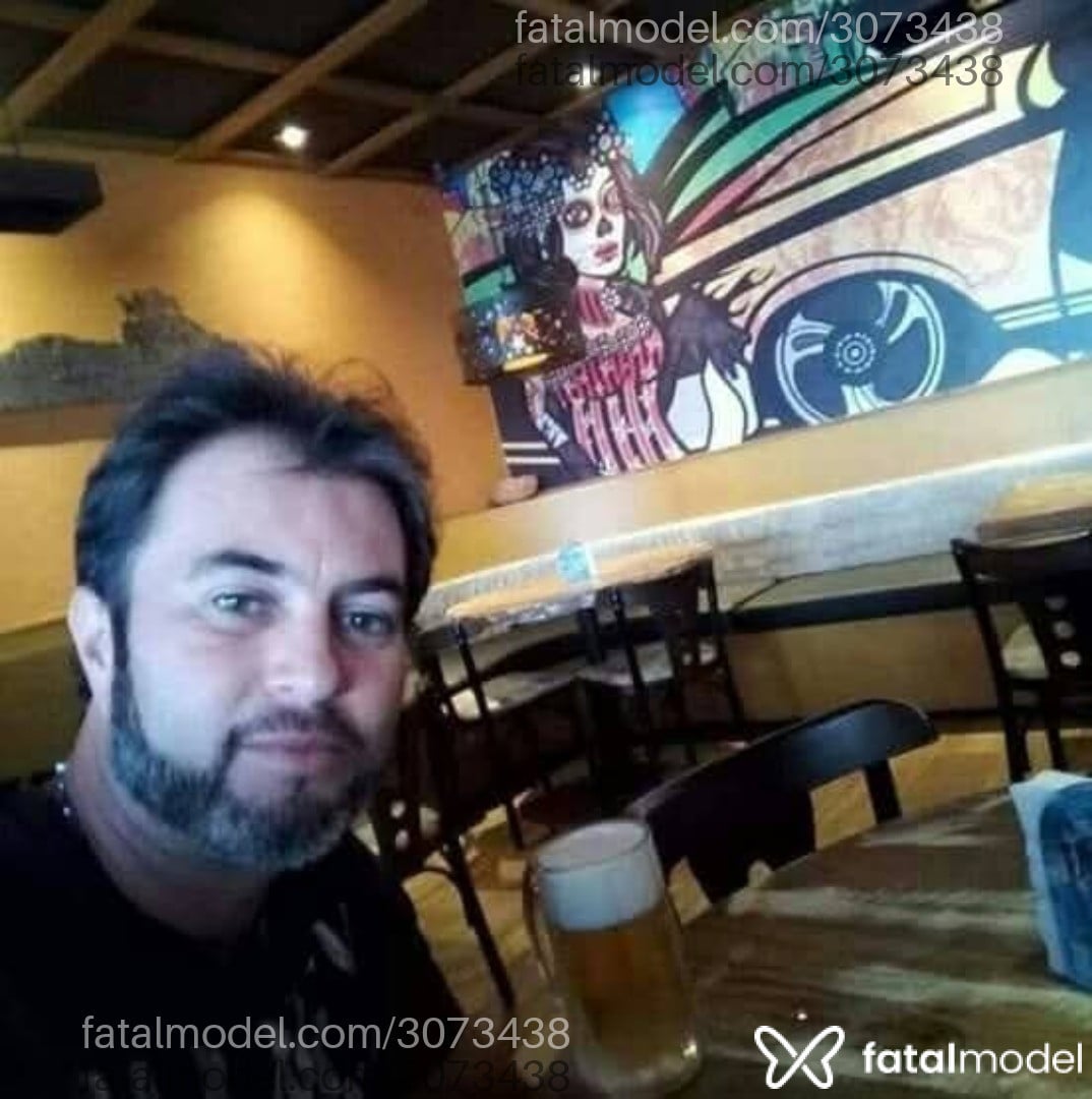 Acompanhante homem morena (o) de olhos verdes - Nan Acompanhante homem morena (o) de olhos verdes - Nan