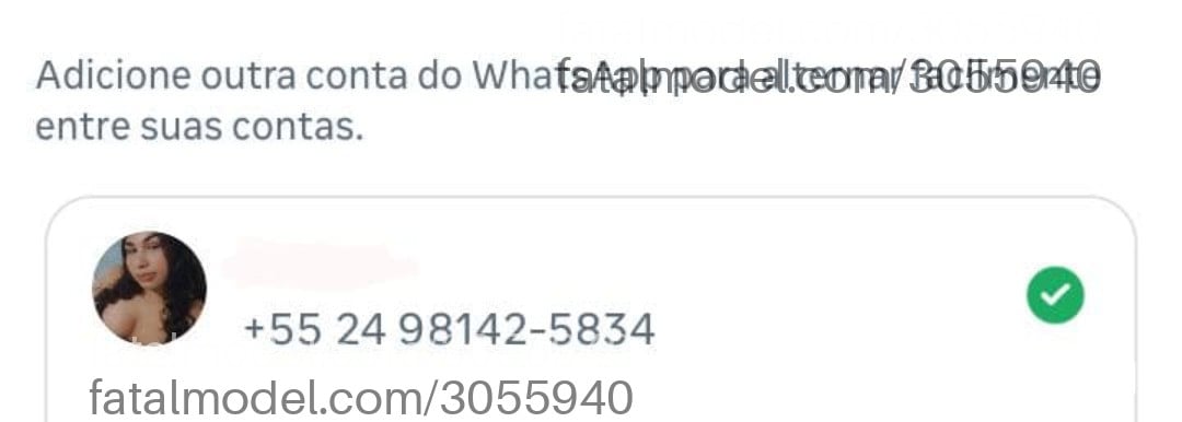 Acompanhante mulher trans com cabelo castanho de olhos castanhos - Majuh