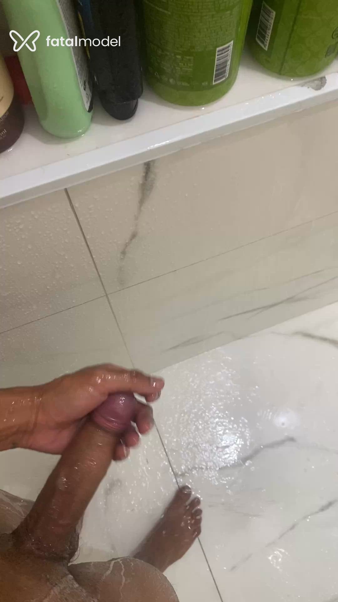 Acompanhante homem morena (o) de olhos castanhos - Willllla Acompanhante homem morena (o) de olhos castanhos - Willllla