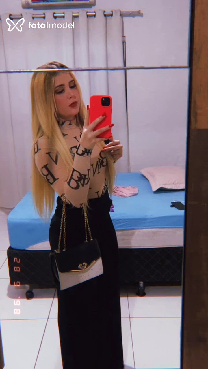 Acompanhante mulher loira (o) de olhos verdes - Vanessa