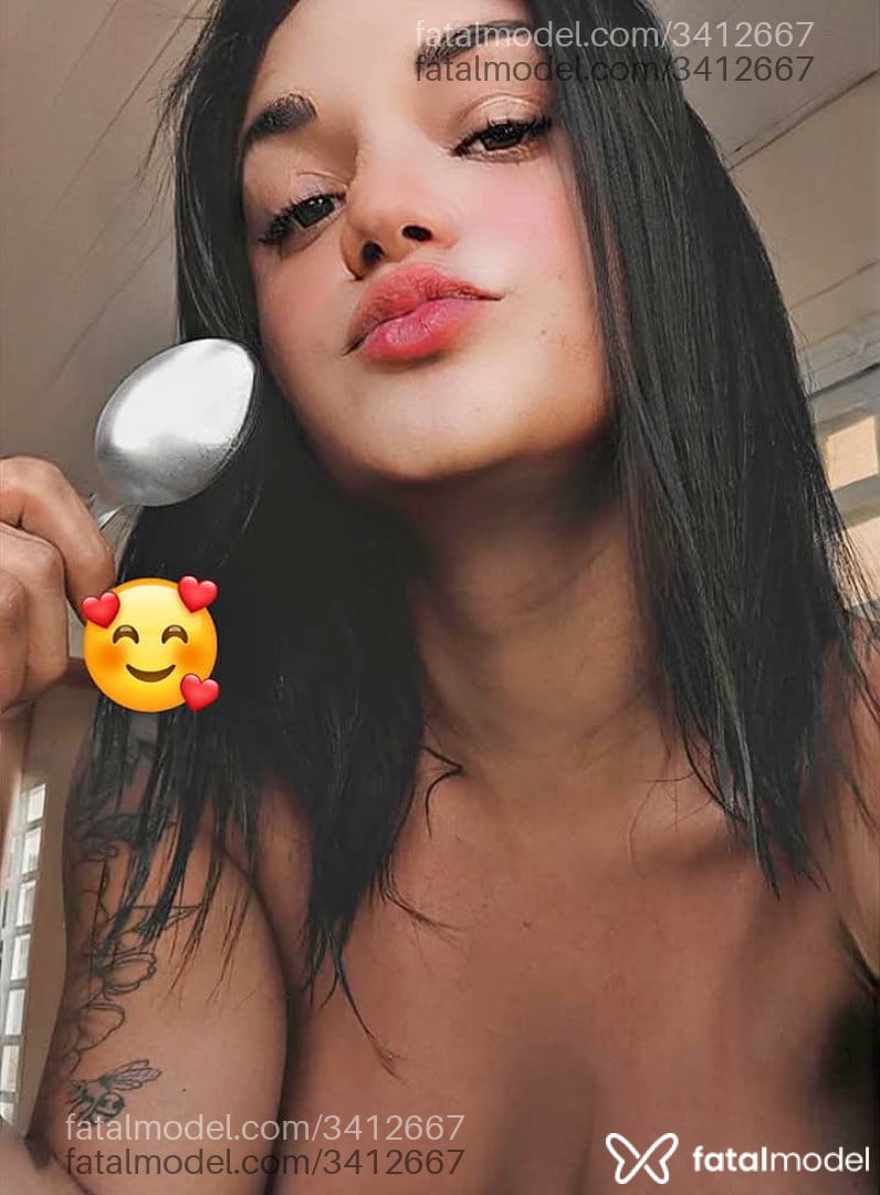 Acompanhante mulher trans morena (o) de olhos castanhos - Jéssica