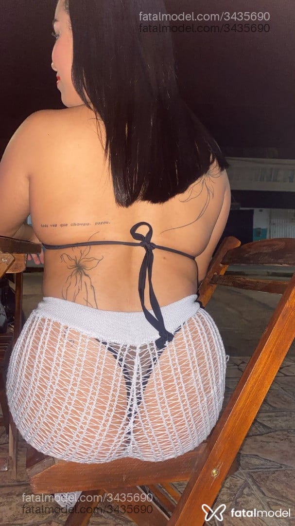 Acompanhante mulher morena (o) de olhos castanhos - Jappa Acompanhante mulher morena (o) de olhos castanhos - Jappa