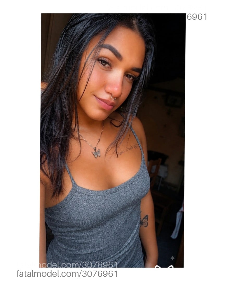Acompanhante mulher trans morena (o) de olhos mel - Isabella Elouíse