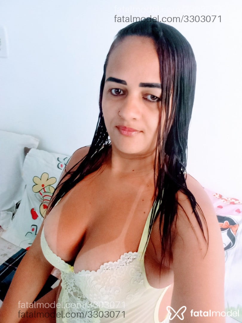 Acompanhante mulher morena (o) de olhos mel - Amanda