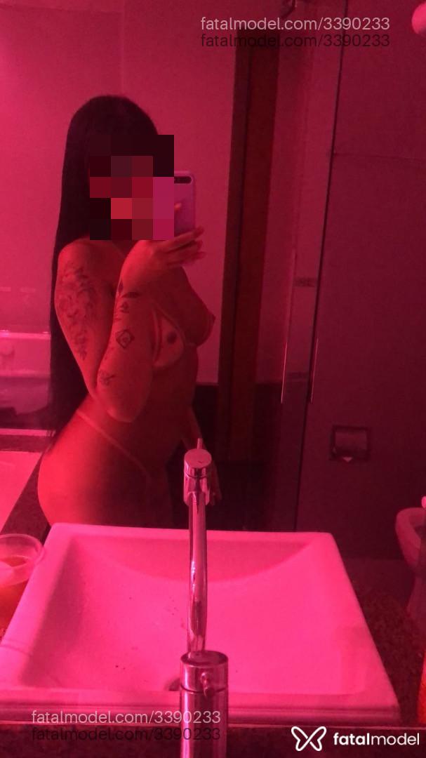 Acompanhante mulher morena (o) de olhos mel - Lara Lisboa