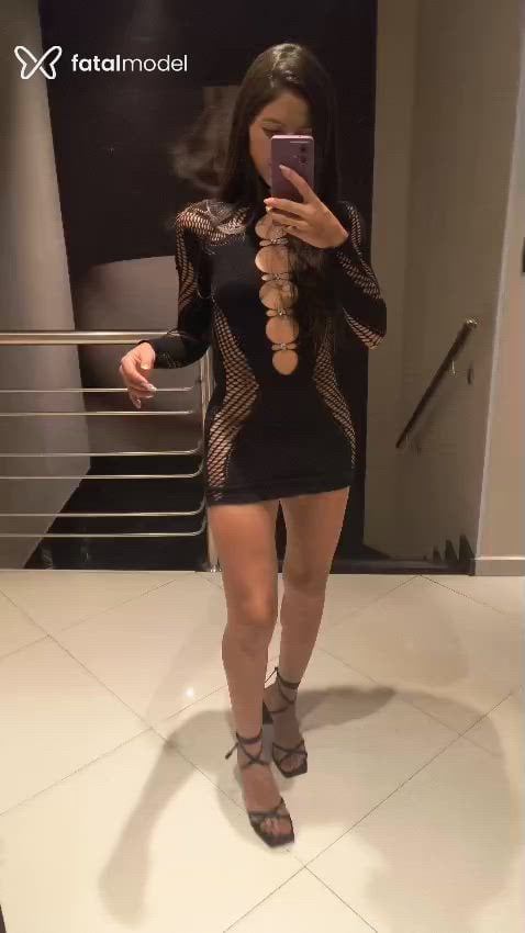 Acompanhante mulher com cabelo castanho de olhos verdes - Ravena Beifong