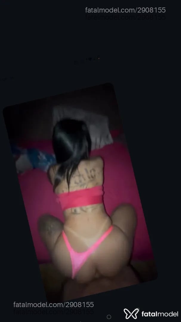 Acompanhante mulher trans morena (o) de olhos pretos - Bruna Gomes