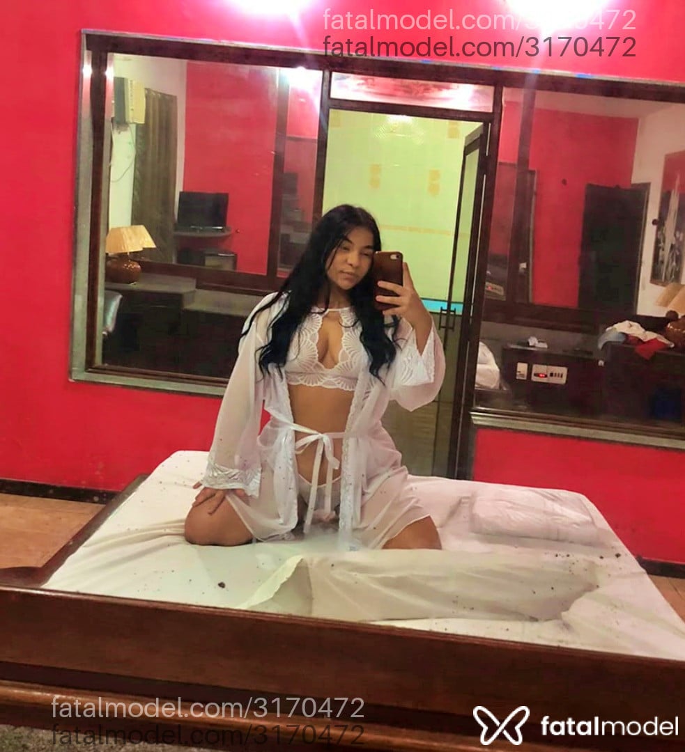Acompanhante mulher morena (o) de olhos mel - Maria Alice