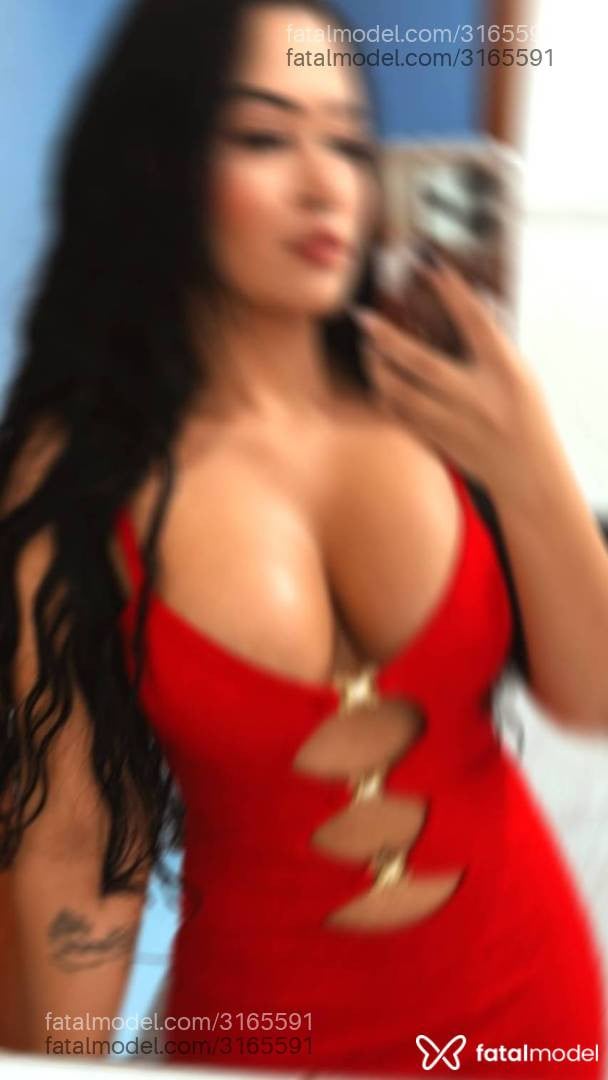 Acompanhante mulher morena (o) de olhos castanhos - Dania