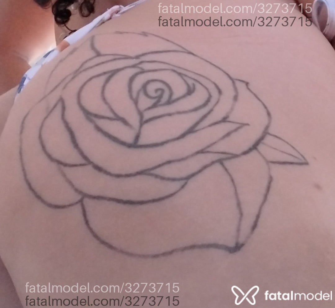 Acompanhante mulher morena (o) de olhos castanhos - Sabrina silva