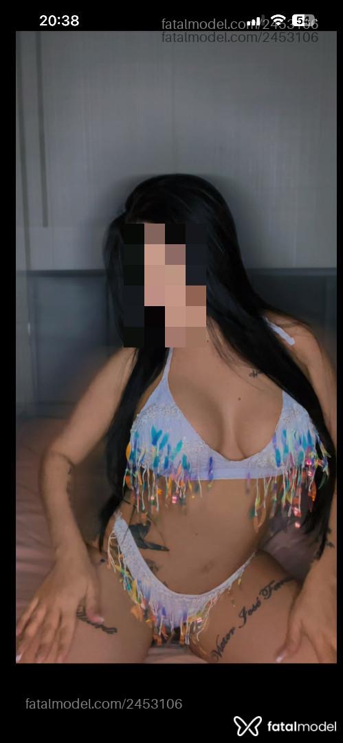 Acompanhante mulher morena (o) de olhos verdes - Morena Carol