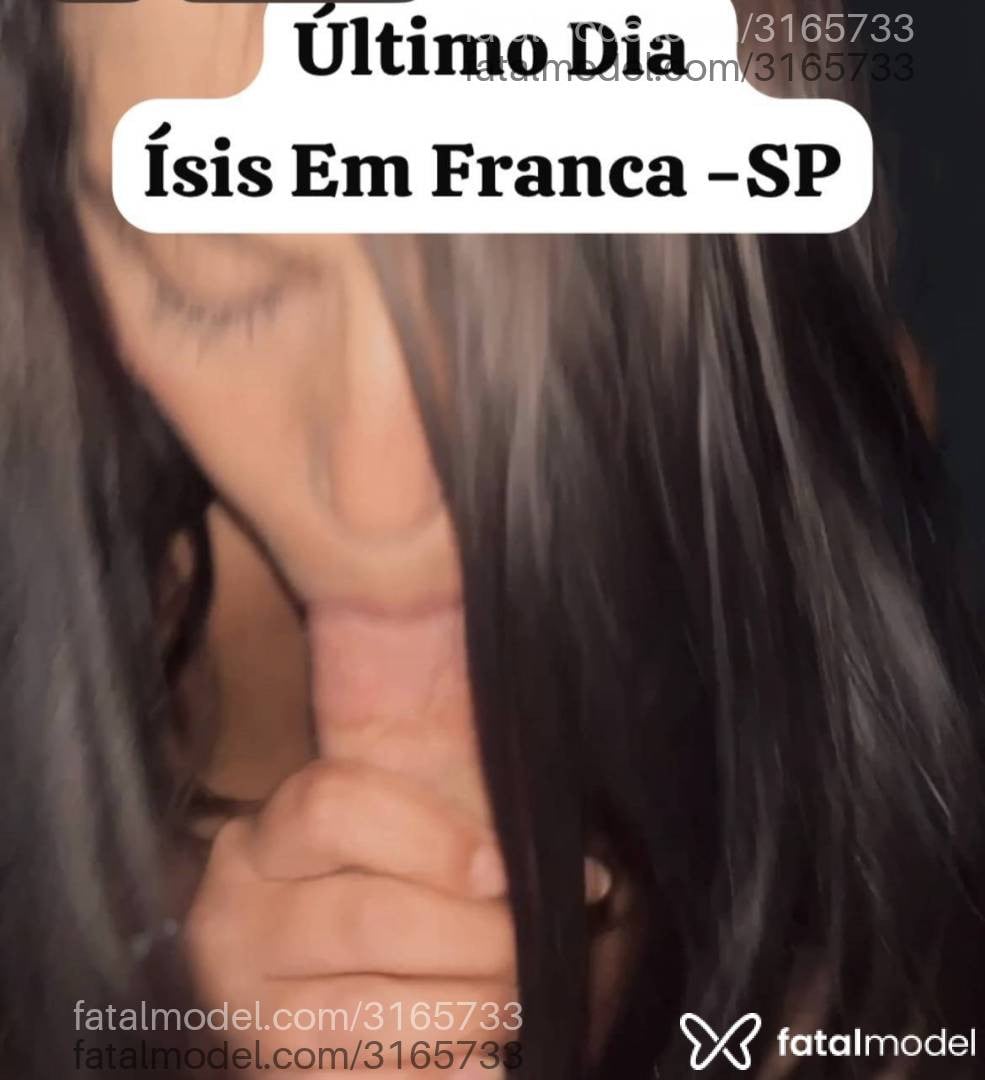 Acompanhante mulher morena (o) de olhos verdes em Franca - Isíis
