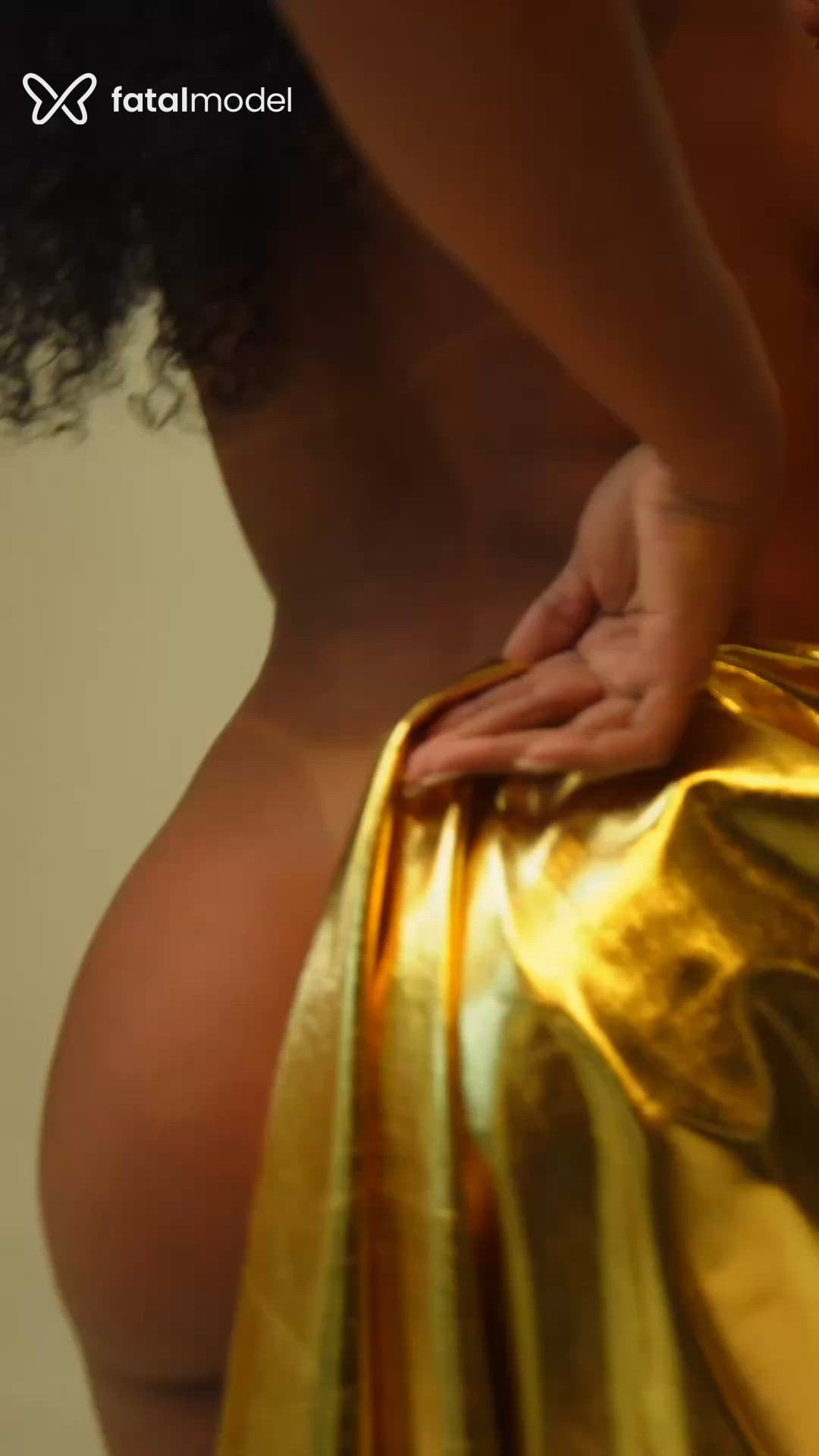 Acompanhante mulher morena (o) de olhos castanhos - Morgana