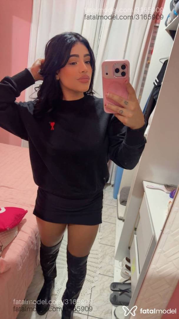 Acompanhante mulher morena (o) de olhos pretos em Linhares - Bruna Barreto