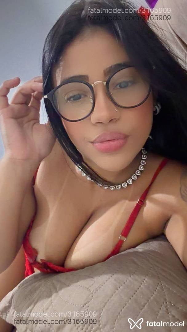Acompanhante mulher morena (o) de olhos pretos em Linhares - Bruna Barreto