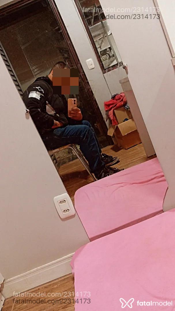 Acompanhante homem morena (o) de olhos castanhos - Vulgo Lk