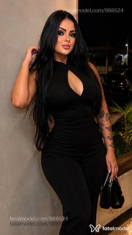 Acompanhante mulher com cabelo castanho de olhos castanhos - Bruna Santana
