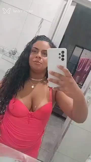Acompanhante mulher com cabelo castanho de olhos castanhos - Rafaely