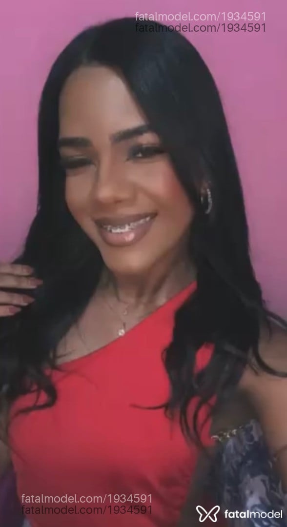 Acompanhante mulher trans morena (o) de olhos castanhos - Nandinha Acompanhante mulher trans morena (o) de olhos castanhos - Nandinha