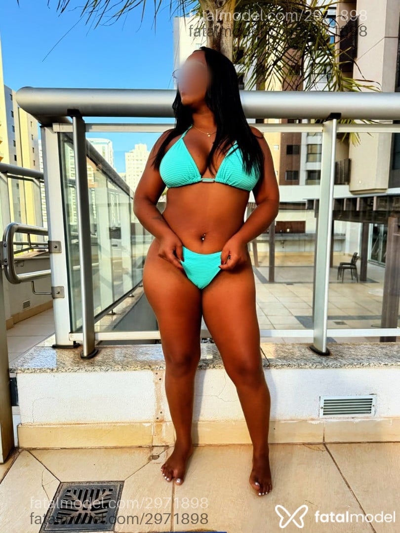Acompanhante mulher morena (o) de olhos castanhos - Juliana Silva