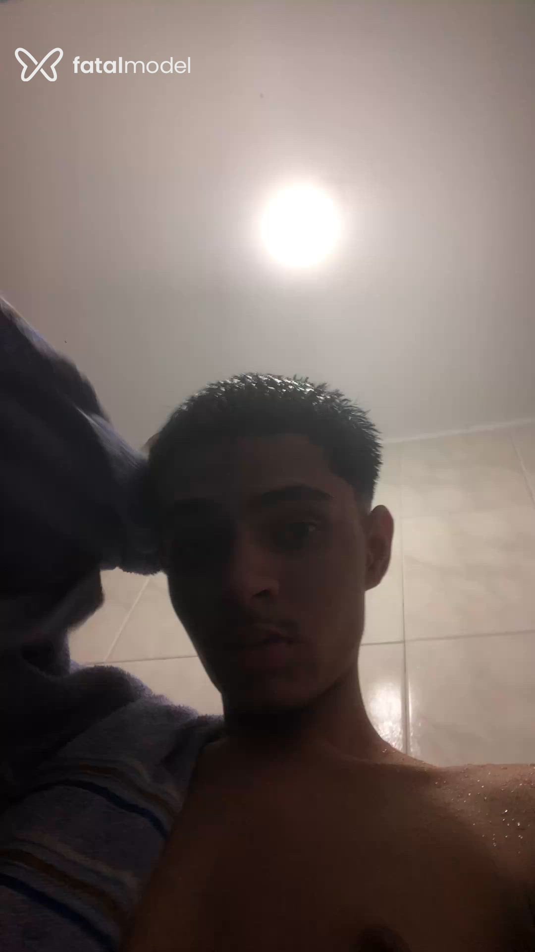 Acompanhante homem morena (o) de olhos pretos - Novinhoquente Acompanhante homem morena (o) de olhos pretos - Novinhoquente