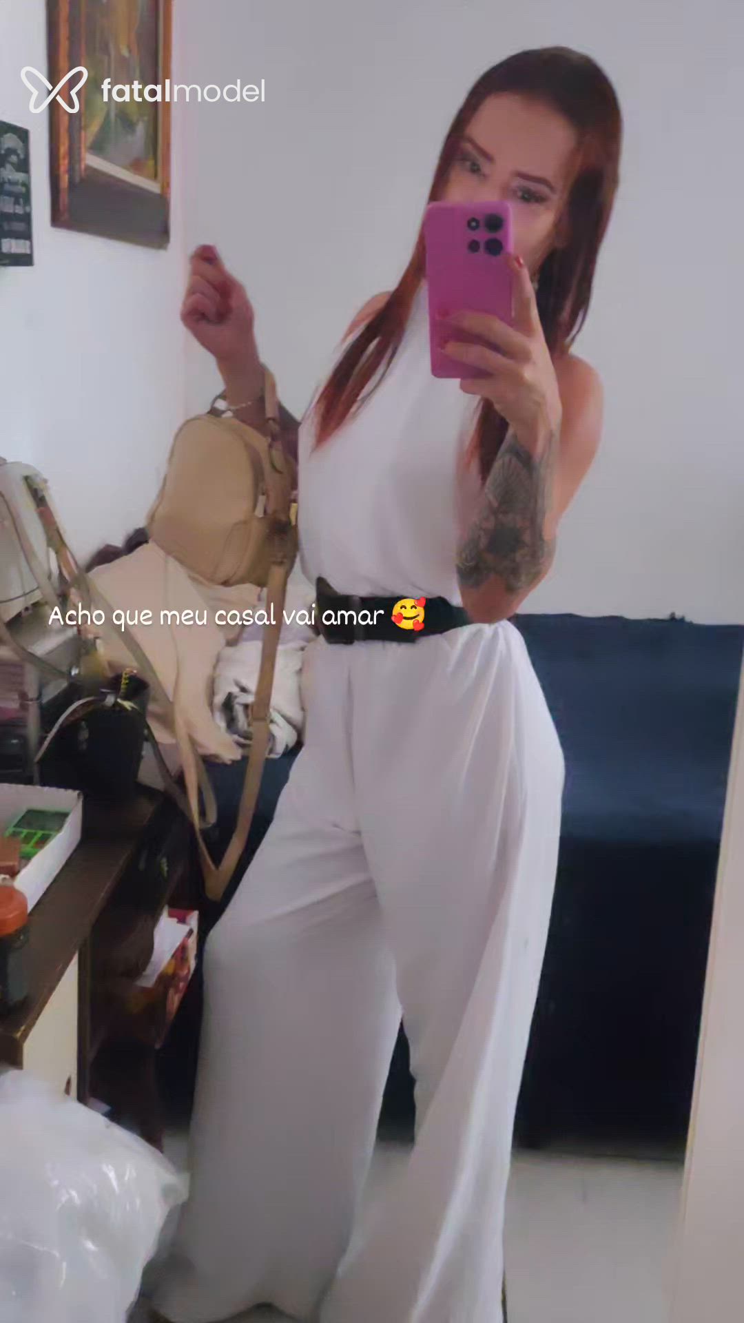 Acompanhante travesti ruiva (o) de olhos castanhos - Danii