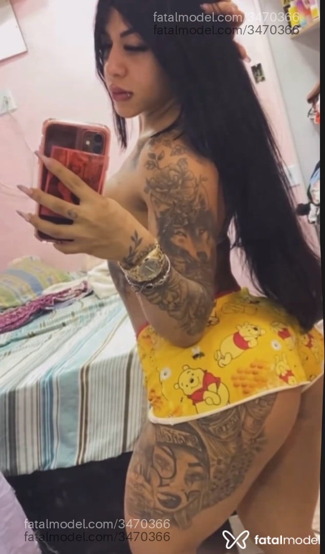 Acompanhante mulher morena (o) de olhos castanhos - Melissa