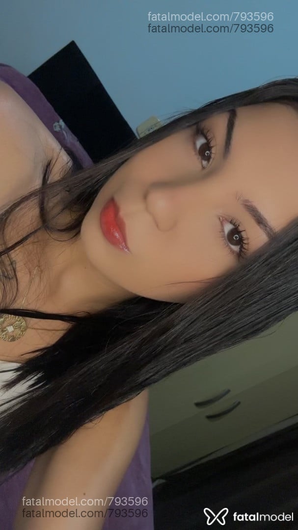 Acompanhante mulher morena (o) de olhos castanhos - Bianca