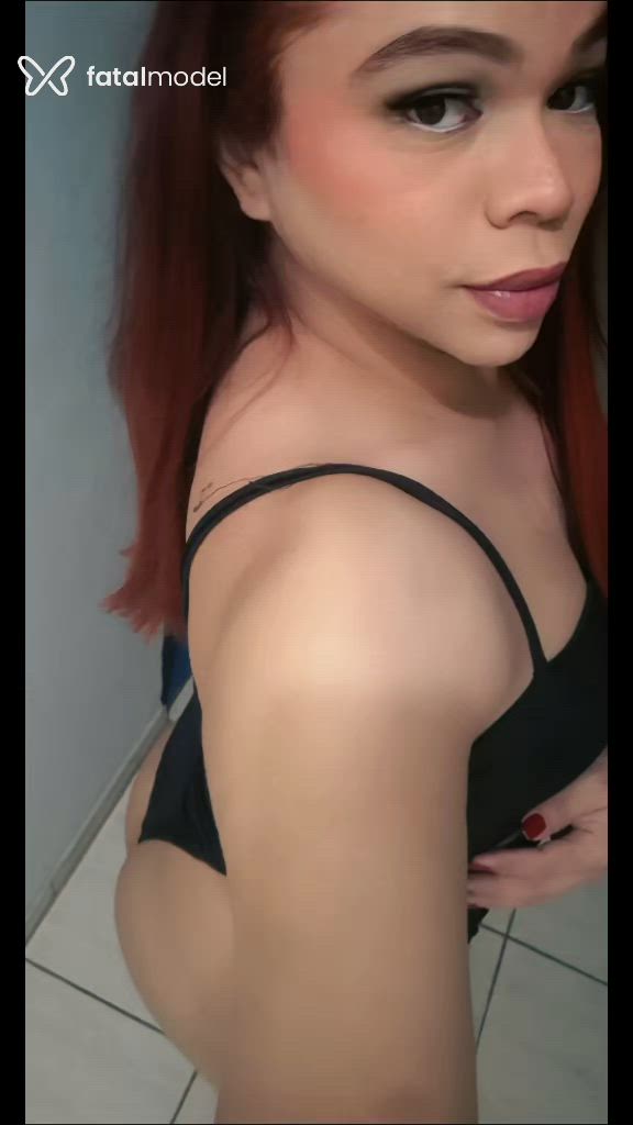 Acompanhante mulher trans ruiva (o) de olhos castanhos - Jully Acompanhante mulher trans ruiva (o) de olhos castanhos - Jully