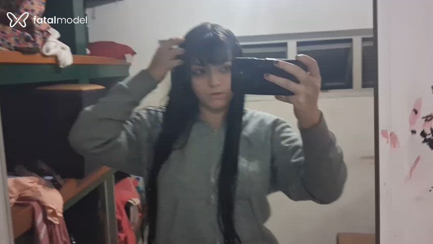 Acompanhante mulher loira (o) de olhos mel - Estrela Acompanhante mulher loira (o) de olhos mel - Estrela