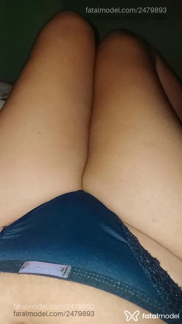 Acompanhante mulher com cabelo castanho de olhos castanhos - Lunna