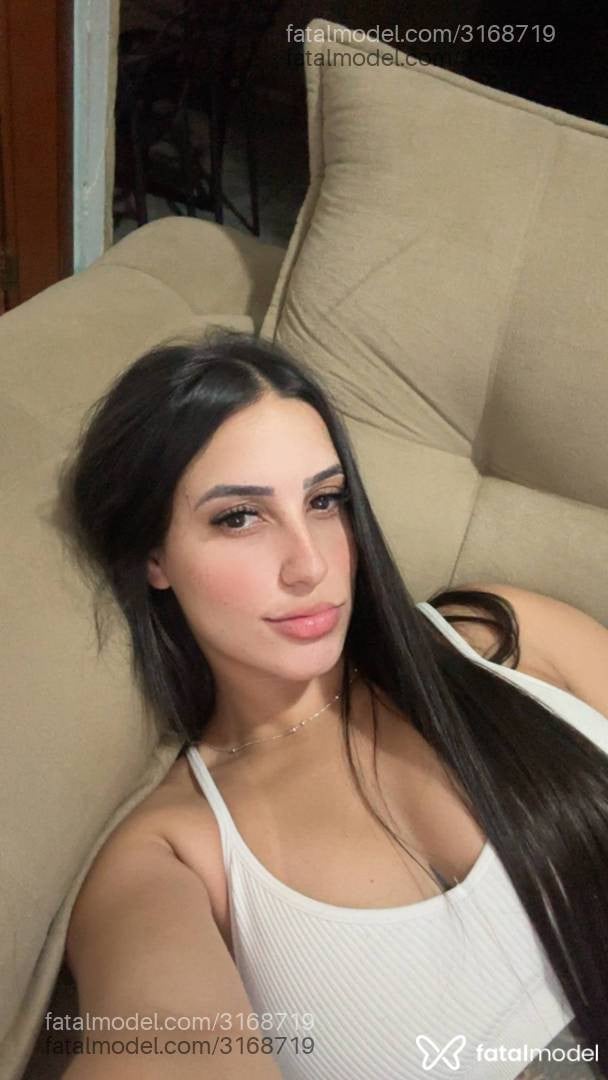 Acompanhante mulher morena (o) de olhos castanhos - Nathally