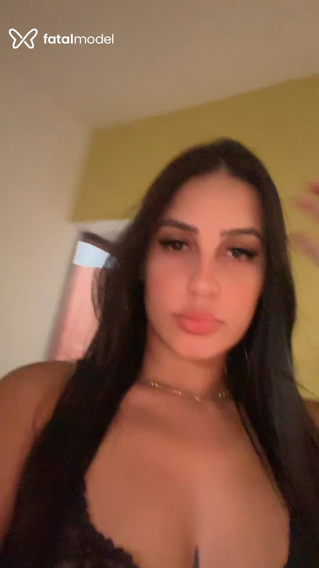 Acompanhante mulher morena (o) de olhos castanhos - Nathally Acompanhante mulher morena (o) de olhos castanhos - Nathally