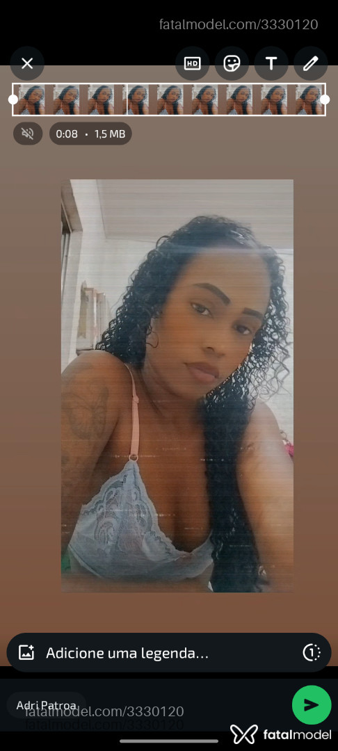 Acompanhante mulher morena (o) de olhos pretos - Pietra