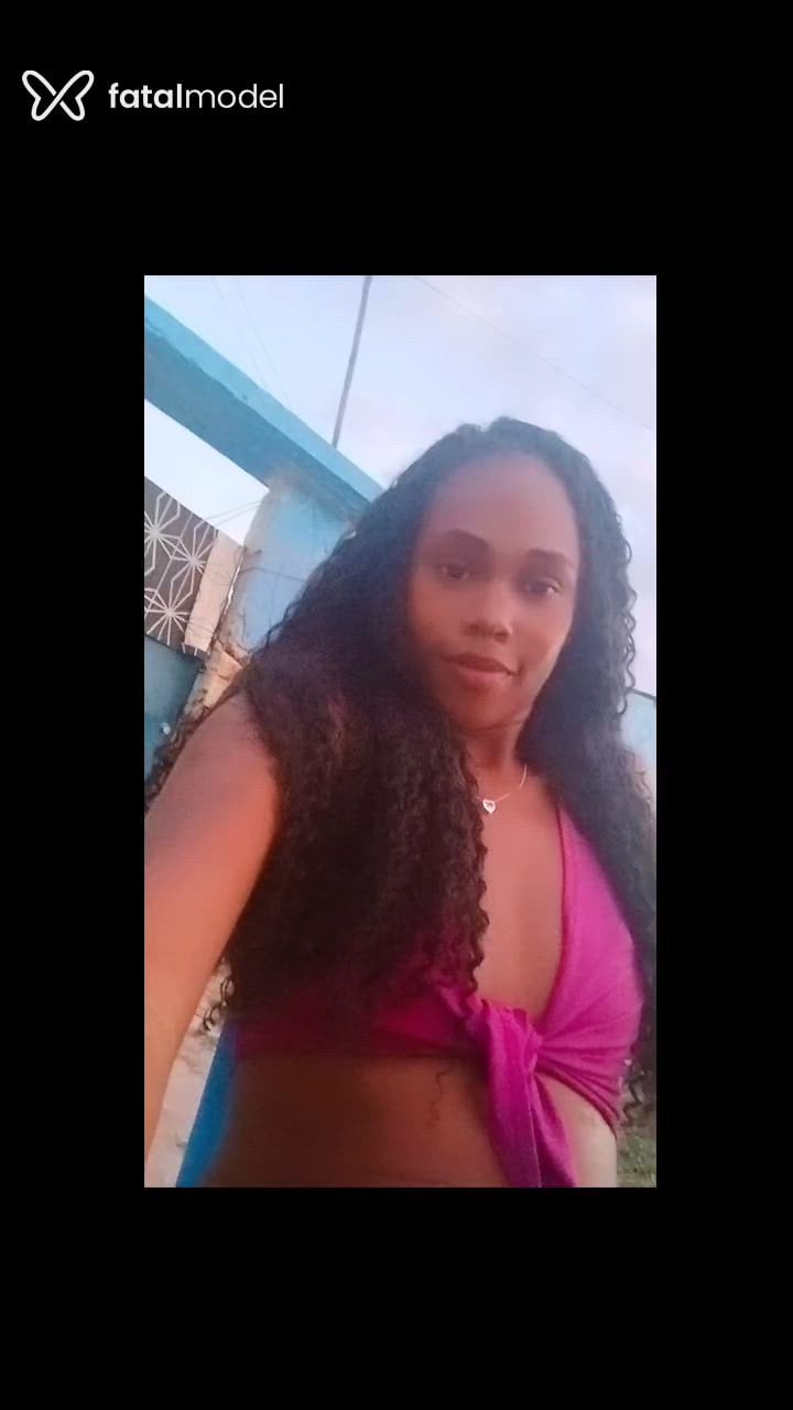 Acompanhante mulher morena (o) de olhos pretos - Pietra